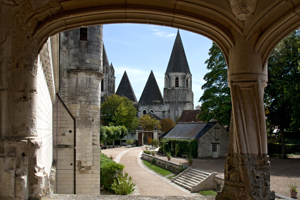 loches frankrijk france Indre-et-Loire indre loire kasteel chateau erfgoed abdij kerk
